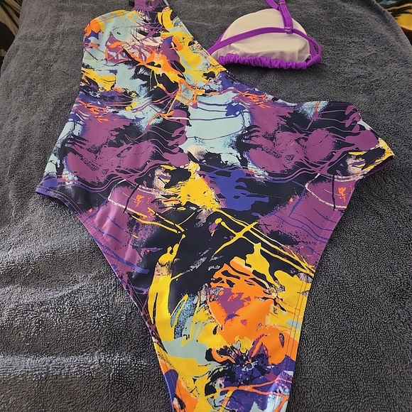 SHEIN Other - Colorful Abstract One-Piece Swimsuit